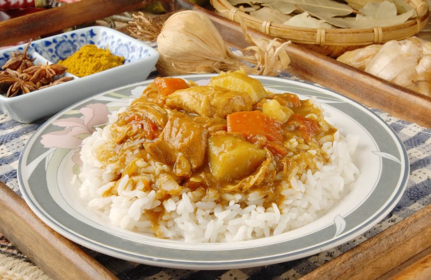 Dop's Curry Chicken & White Rice